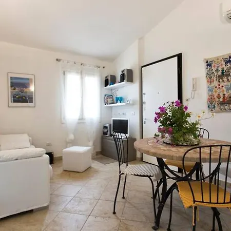 Casa 10 Da Georgette - Affitti Brevi Italia * فاليدوريا